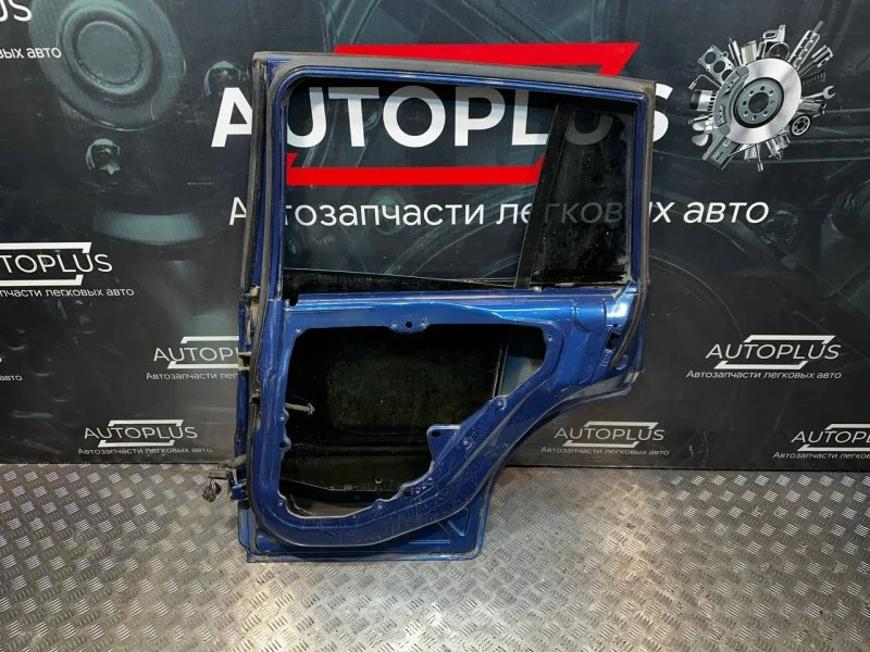 Дверь боковая задняя правая Ford Fusion УНИВЕРСАЛ - миниатюра 3