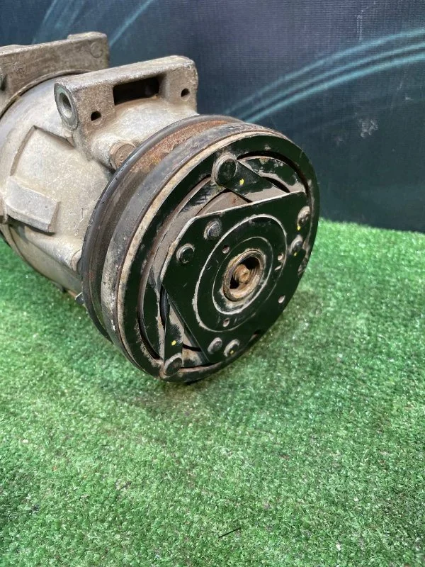 Компрессор кондиционера Daewoo Nexia 1994-2008 - миниатюра 3