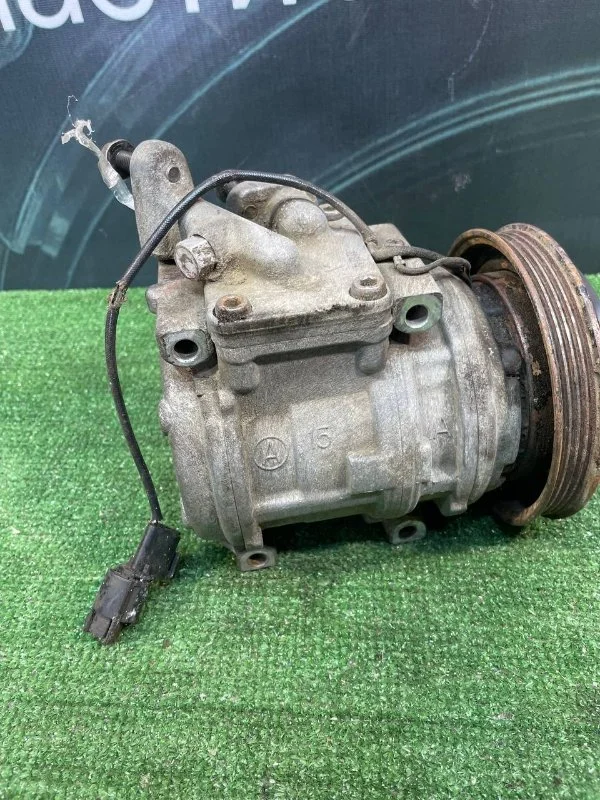 Компрессор кондиционера Kia Shuma 2003 - миниатюра 9