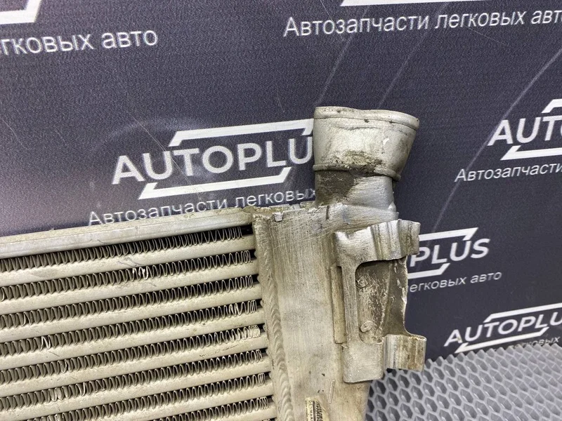 Интеркулер Renault Megane УНИВЕРСАЛ 1.5 K9K 2008 - миниатюра 6