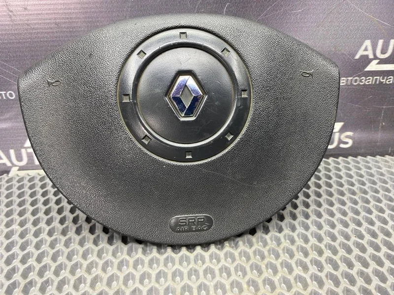 Подушка безопасности в руль Renault Megane СЕДАН - миниатюра 3