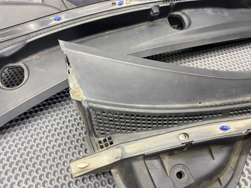 Жабо Mazda CX7 2.3 L3-VDT 2006-2009 - миниатюра 4