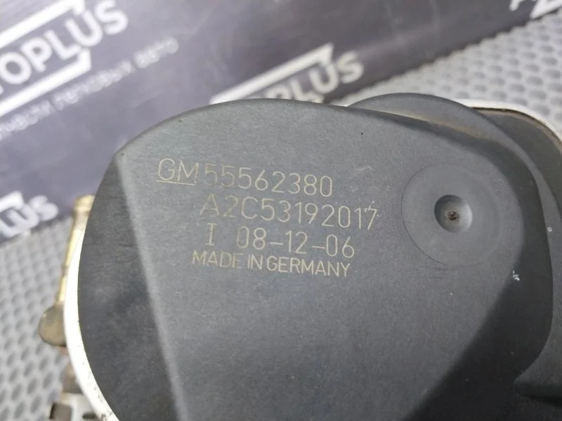 Дроссельная заслонка Opel Astra H СЕДАН Z18XER - миниатюра 10