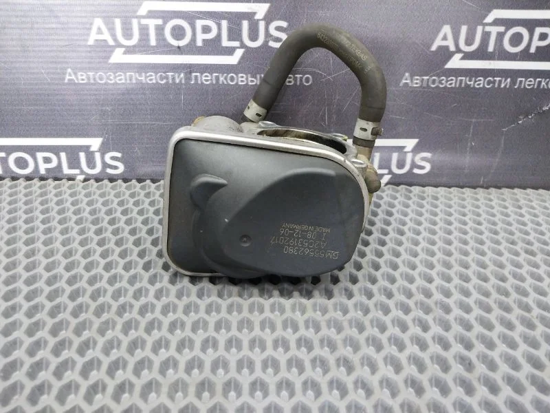 Дроссельная заслонка Opel Astra H СЕДАН Z18XER - миниатюра 7