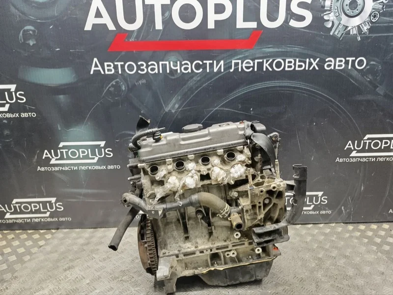 Двигатель Peugeot 206 1.4 KFW 2001 - миниатюра 6