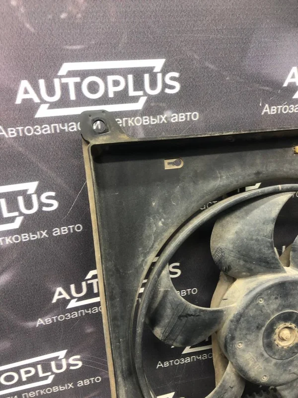 Вентилятор охлаждения радиатора Daewoo Nexia N150 - миниатюра 2