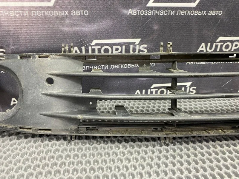 Решетка в бампер передняя Opel Corsa C 3 ХЭТЧБЕК - миниатюра 3