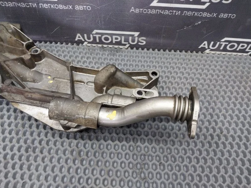 Корпус масляного фильтра Opel Astra H СЕДАН Z18XER - миниатюра 3