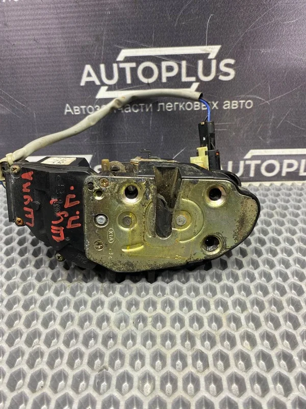 Замок боковой двери передний правый Kia Shuma - миниатюра 2