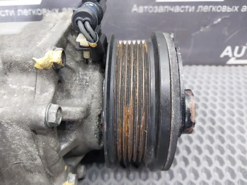 Компрессор кондиционера Ford Fusion УНИВЕРСАЛ 1.4 - миниатюра 3