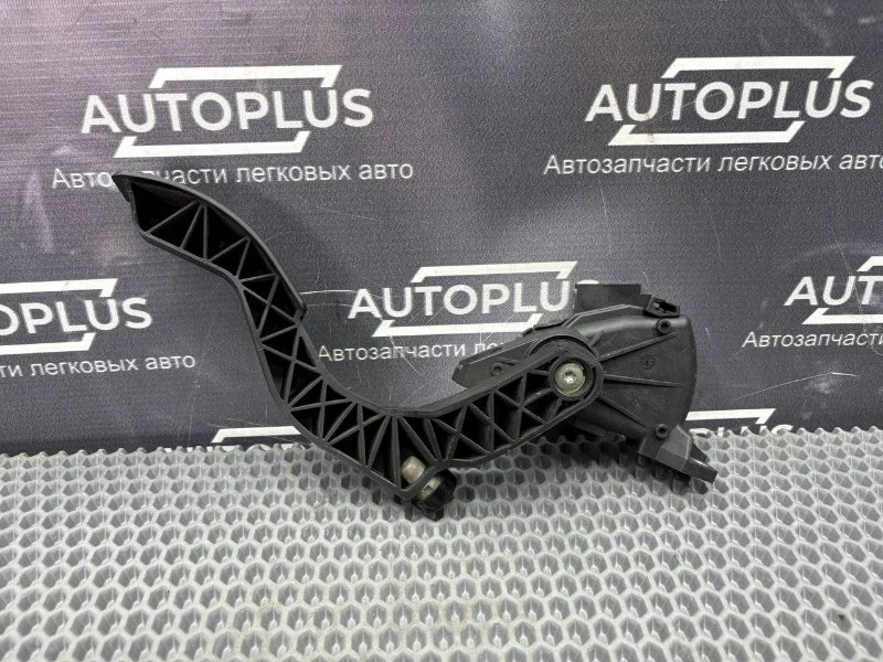 Электропедаль газа Audi A6 СЕДАН C5 2.4 APS - миниатюра 9