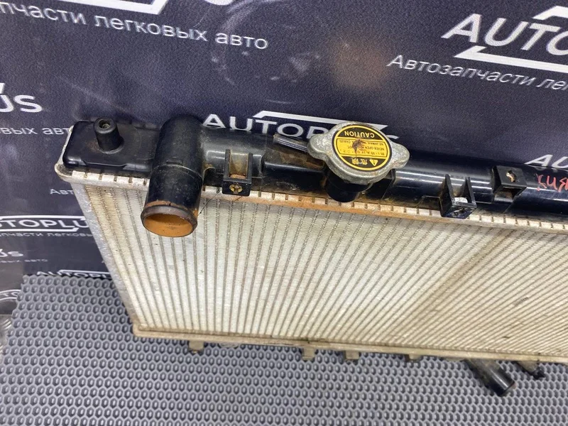 Радиатор охлаждения основной Kia Shuma ЛИФТБЭК 1.6 - миниатюра 7