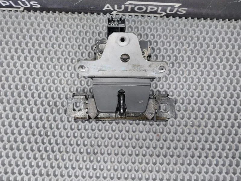 Замок багажника Ford Focus ХЭТЧБЕК 1.6 IQDA - миниатюра 2