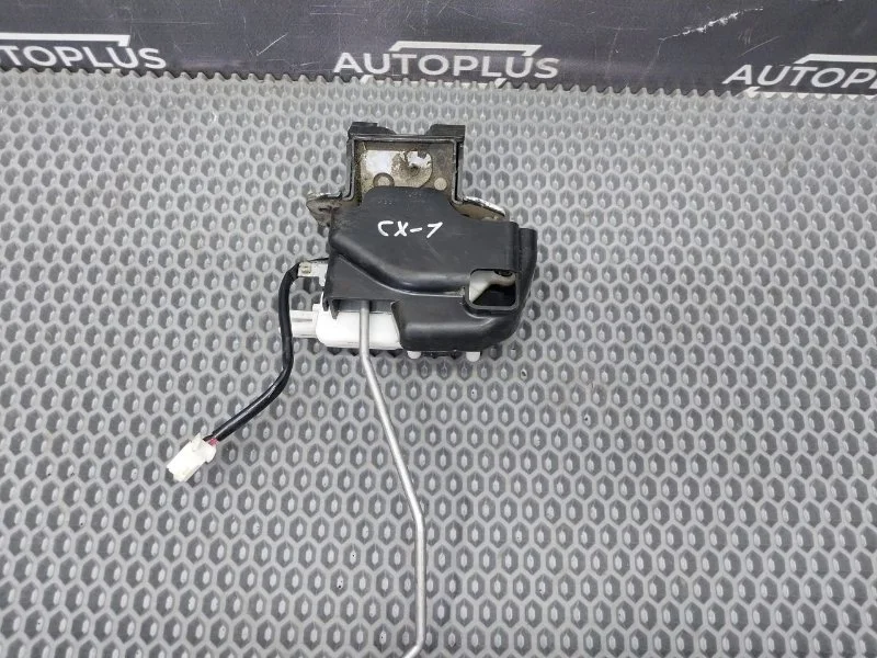 Замок багажника Mazda CX7 2.3 L3-VDT 2006-2009 - изображение 1