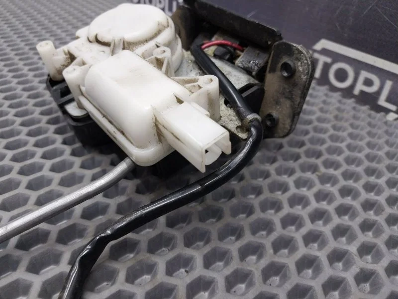 Замок багажника Mazda CX7 2.3 L3-VDT 2006-2009 - миниатюра 7