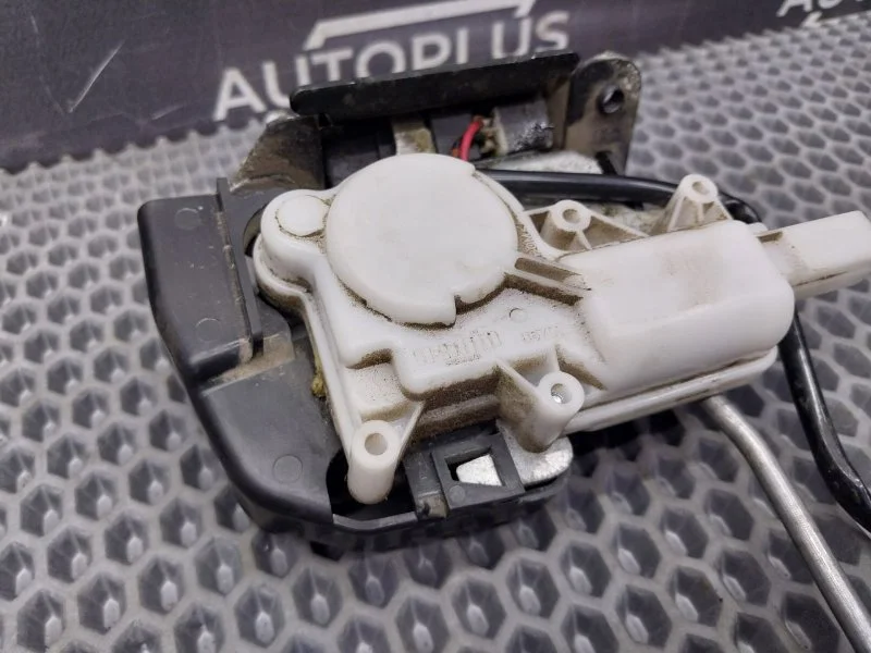 Замок багажника Mazda CX7 2.3 L3-VDT 2006-2009 - миниатюра 8