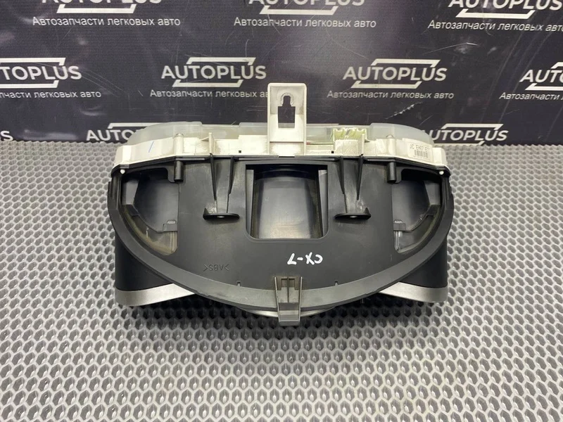 Панель приборов Mazda CX7 2.3 L3-VDT 2006-2009 - миниатюра 6