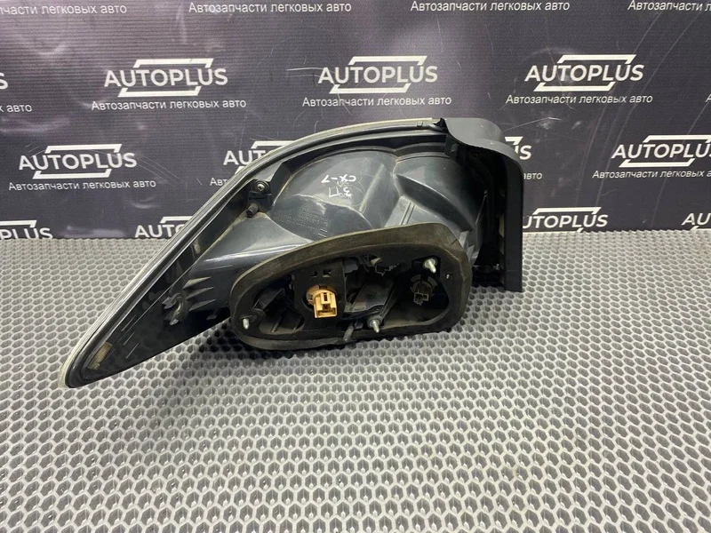 Фонарь задний правый Mazda CX7 2.3 L3-VDT - миниатюра 7