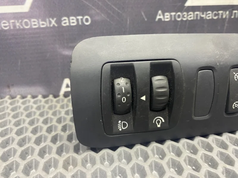 Блок управления светом Renault Megane УНИВЕРСАЛ - миниатюра 2