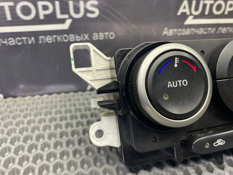 Блок управления климат-контролем Mazda CX7 2.3 - миниатюра 6