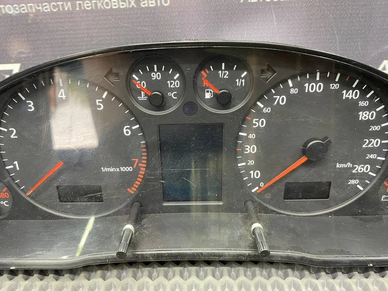 Панель приборов Audi A6 СЕДАН C5 2.4 APS - миниатюра 3