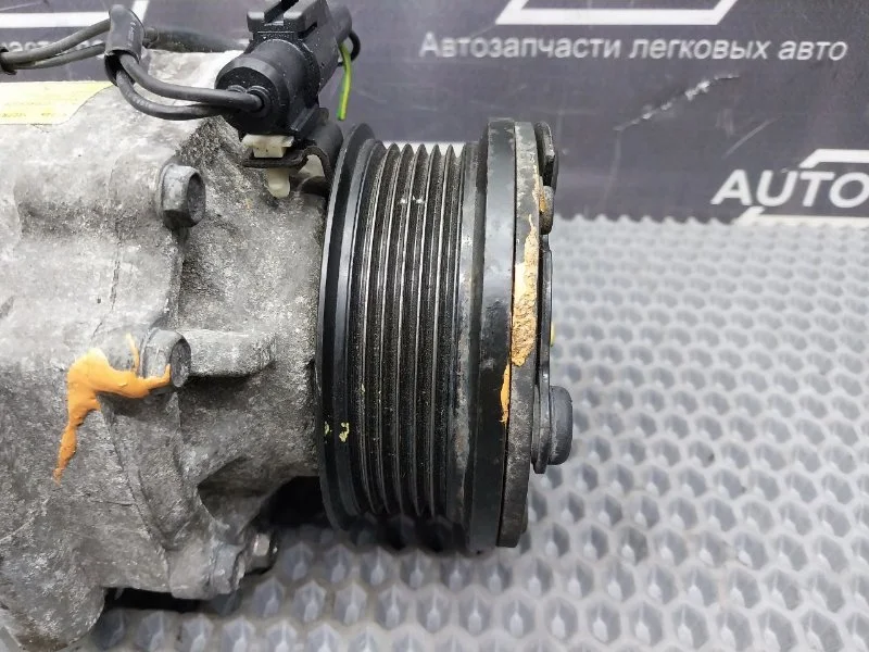 Компрессор кондиционера Ford Fusion УНИВЕРСАЛ 1.4 - миниатюра 3