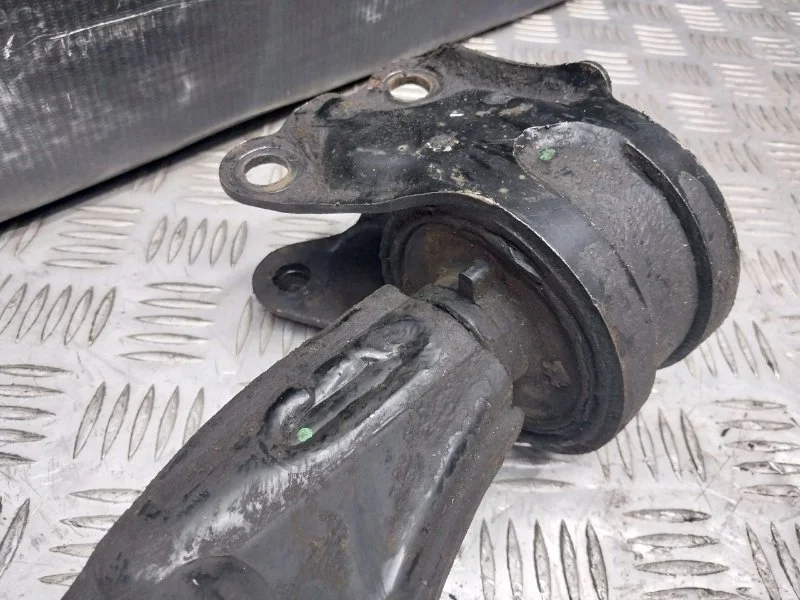 Рычаг подвески нижний правый Mazda CX7 2.3 L3-VDT - миниатюра 7