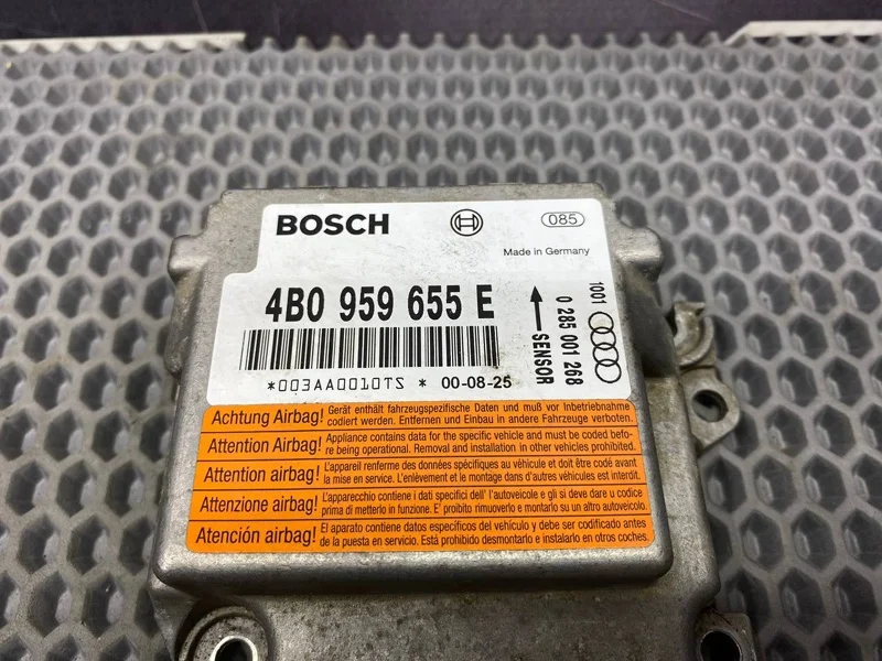 Блок AIR BAG Audi A6 СЕДАН C5 2.4 APS - миниатюра 8