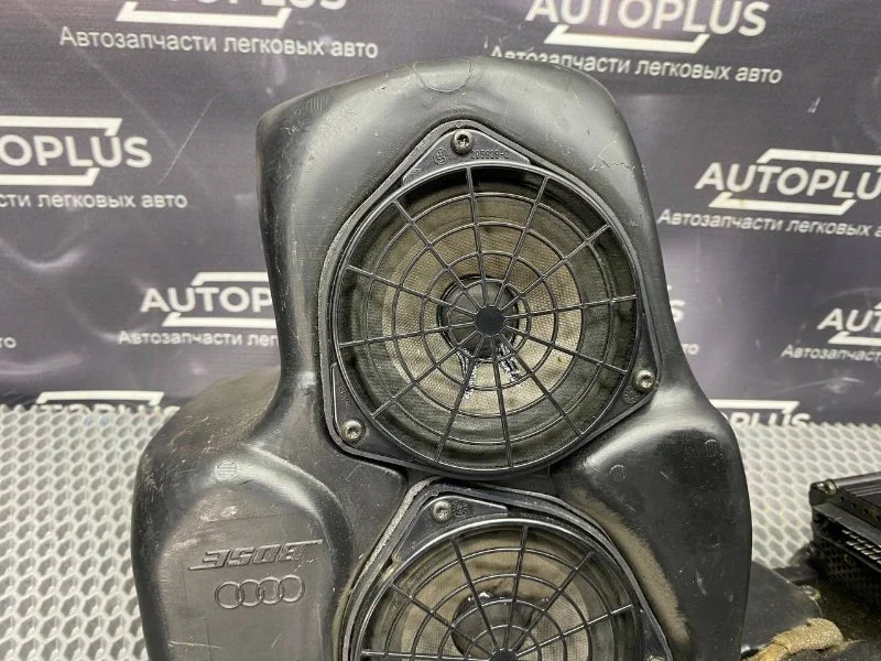 Сабвуфер Audi A6 СЕДАН C5 2.4 APS - миниатюра 2