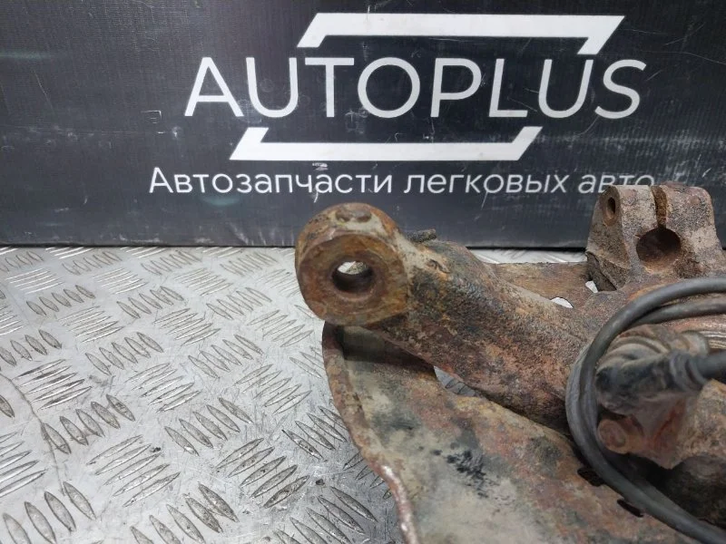 Поворотный кулак со ступицей передний правый Mazda - миниатюра 7