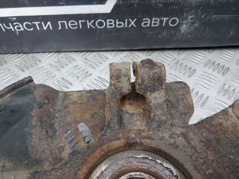 Поворотный кулак со ступицей передний правый Mazda - миниатюра 9