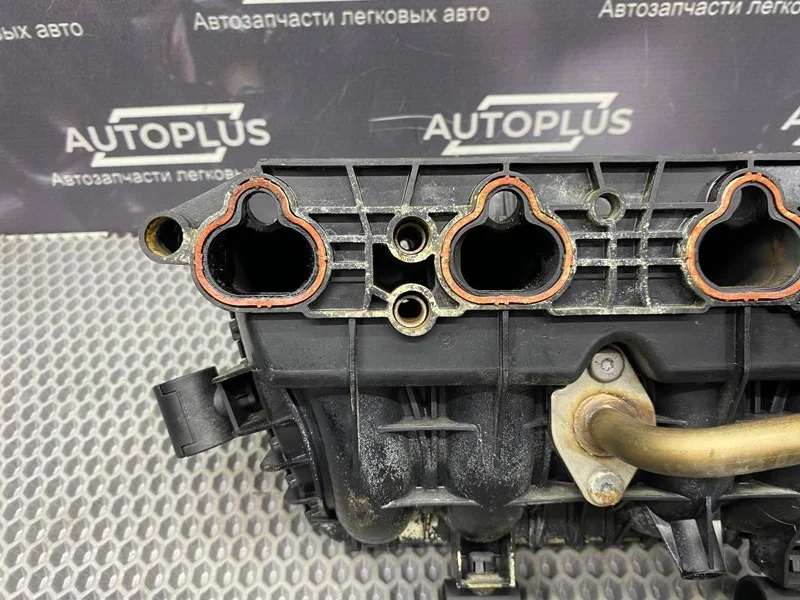 Впускной коллектор Opel Corsa C 3 ХЭТЧБЕК Z12XE - миниатюра 2