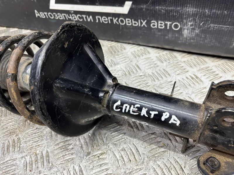 Стойка подвески задняя правая Kia Spectra СЕДАН - миниатюра 4