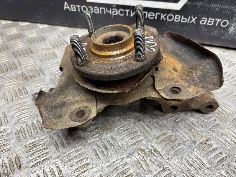 Поворотный кулак со ступицей передний правый Kia - миниатюра 3