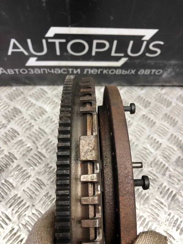 Маховик Renault Megane СЕДАН K4M812 2007 - миниатюра 10