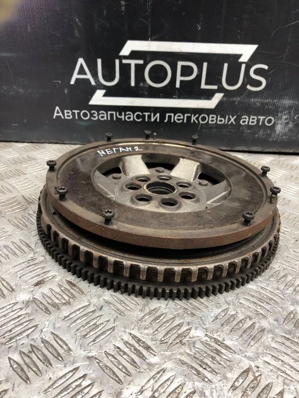 Маховик Renault Megane СЕДАН K4M812 2007 - миниатюра 3