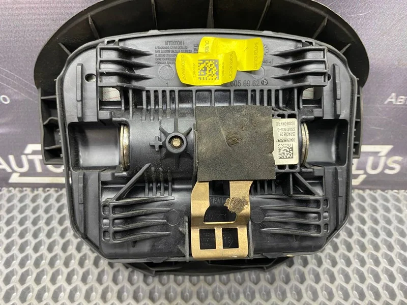 Подушка в руль Renault Megane УНИВЕРСАЛ 1.5 K9K - миниатюра 8