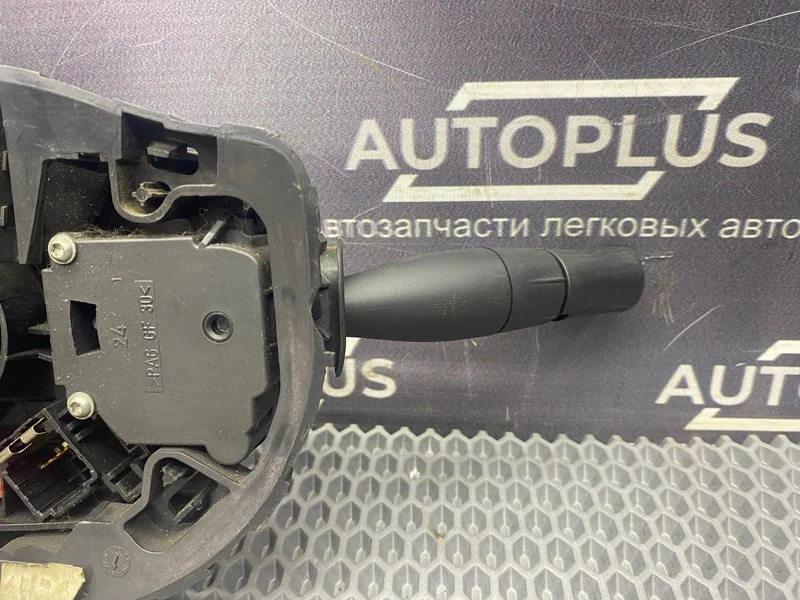 Блок подрулевых переключателей Renault Megane - миниатюра 9