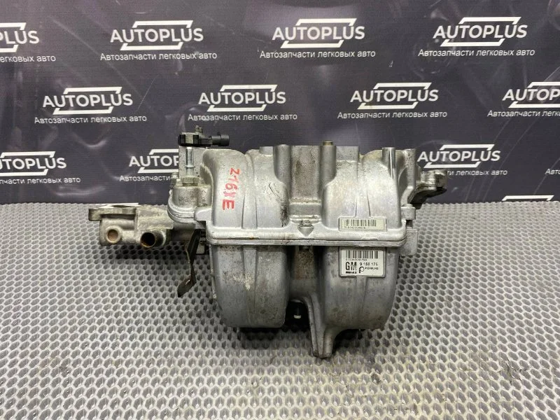Впускной коллектор Opel Astra G СЕДАН Z16XE 2003 - миниатюра 2