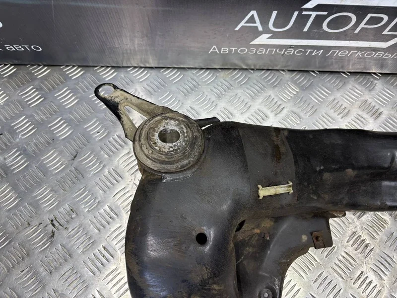 Подрамник передний Audi A6 СЕДАН C5 2.4 APS - миниатюра 4
