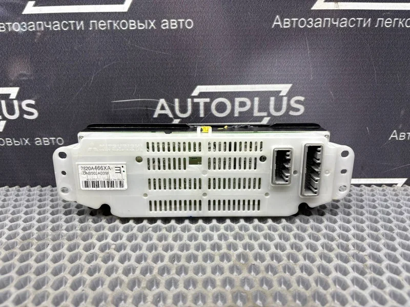 Блок управления климат-контролем Mitsubishi - миниатюра 8