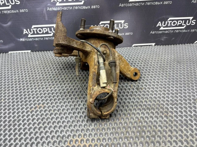 Поворотный кулак со ступицей передний правый Ford - миниатюра 4