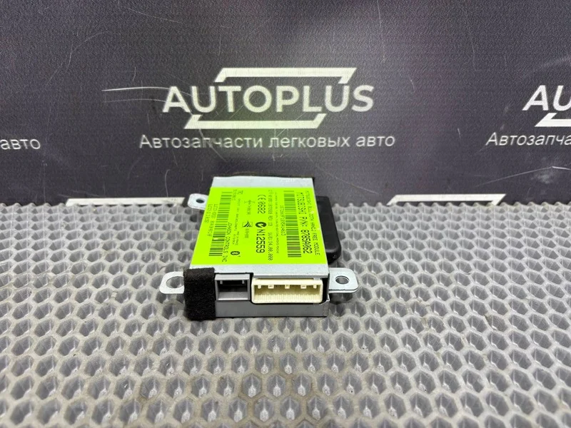 Блок управления телефоном Mitsubishi Outlander 3 - миниатюра 3