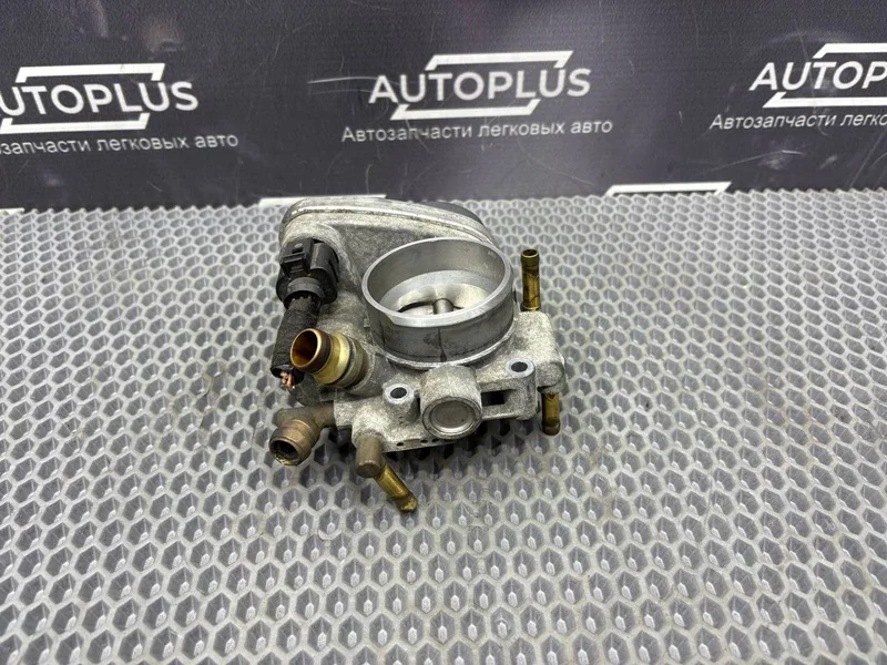 Дроссельная заслонка Opel Astra H 3 ХЭТЧЕБЕК 1.6
