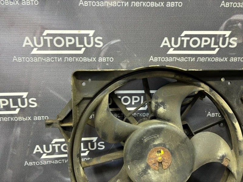 Вентилятор охлаждения радиатора Ford Focus СЕДАН - миниатюра 6