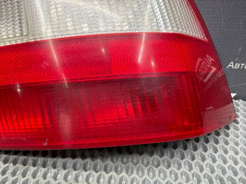 Фонарь задний правый Opel Vectra B УНИВЕРСАЛ 1.6 - миниатюра 6