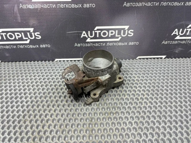 Дроссельная заслонка Ford Focus СЕДАН 1.6 CDDA - изображение 1