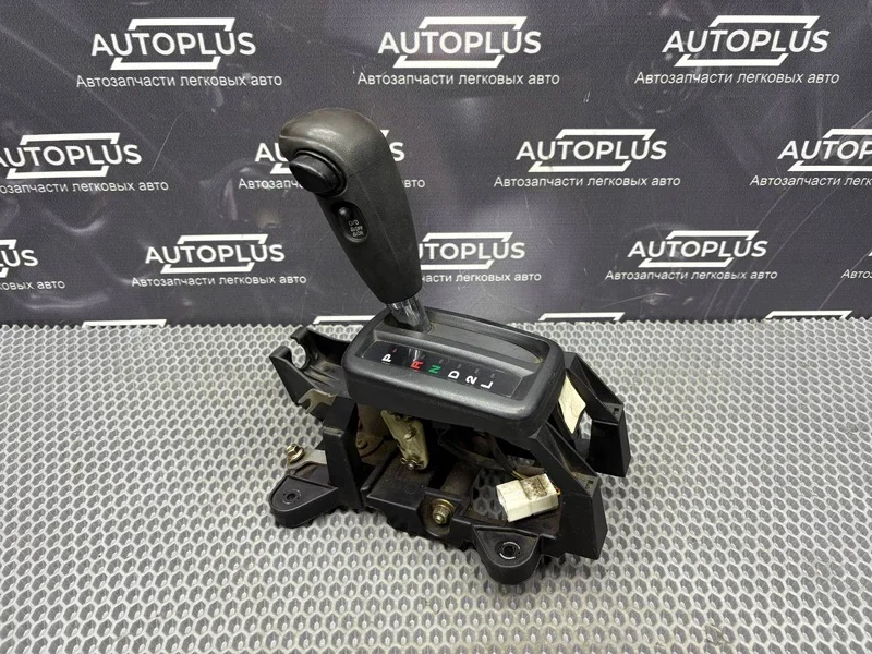 Селектор АКПП Hyundai Avante ЛИФТБЭК 1.5 G4EC - изображение 1