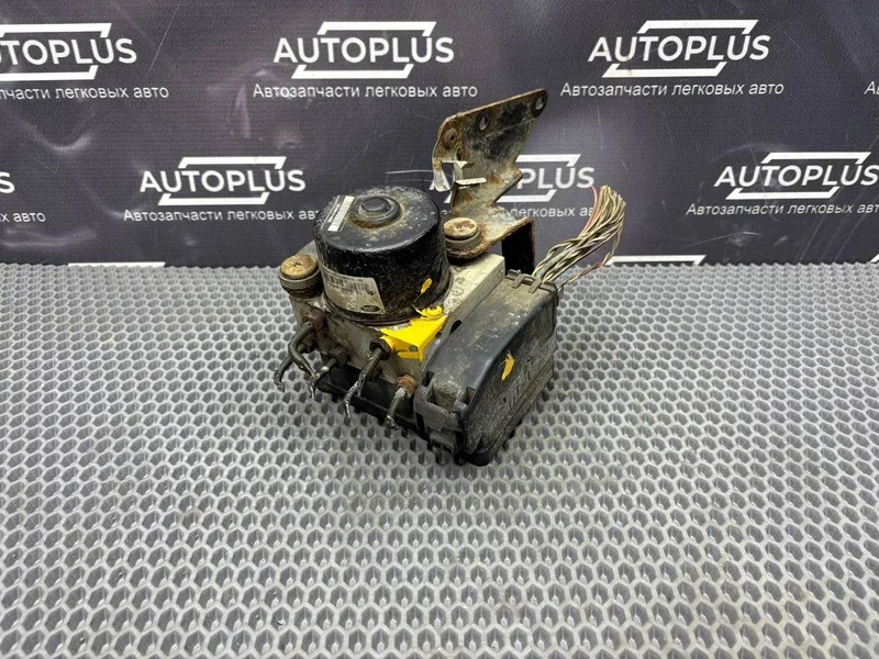 Блок ABS Ford Focus СЕДАН 1.6 CDDA 2003 - изображение 1