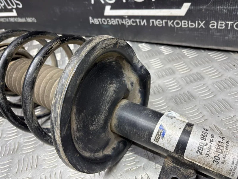 Стойка подвески передняя правая Peugeot 307 - миниатюра 4